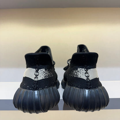 Adidas Yeezy Boost 350 V2 Oreo (Pronta Entrega)